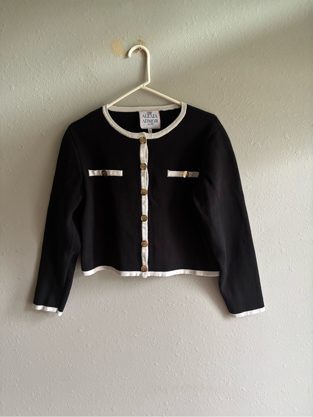 Alexia Admor Black Cropped Jacket with White Trim